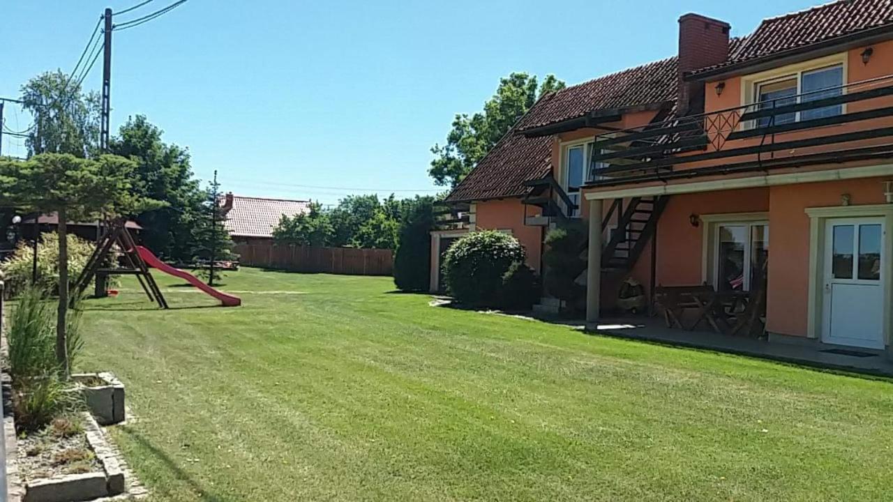 Mazurskie Wzgorze Apartment Rydzewo